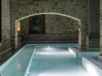 Tag en tur i AIRE Ancient Baths